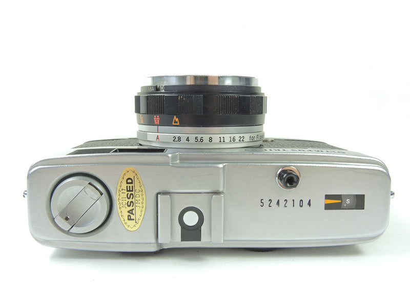 Olympus Trip 35 - late in black cowhide leather