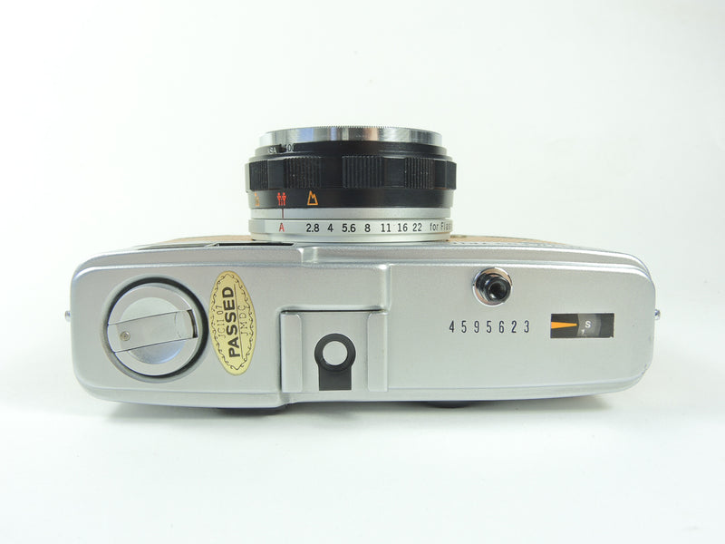 Olympus Trip 35 - Late in Tan Lizard cowhide leather