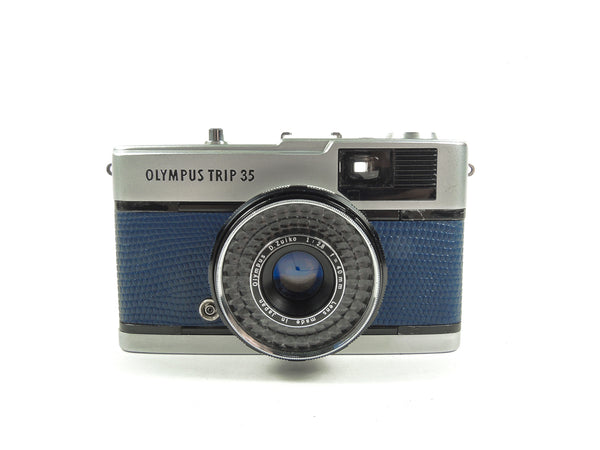 Early Olympus Trip 35 in navy blue lizard cowhide leather - Patina