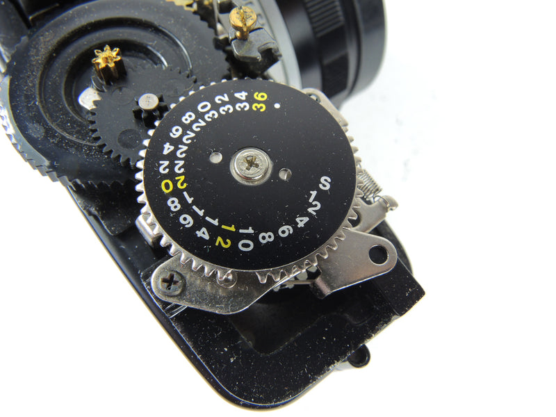 Olympus Trip 35 frame counter mechanism - used