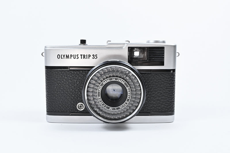 Olympus Trip 35 - Late - bespoke leather – Trip Man
